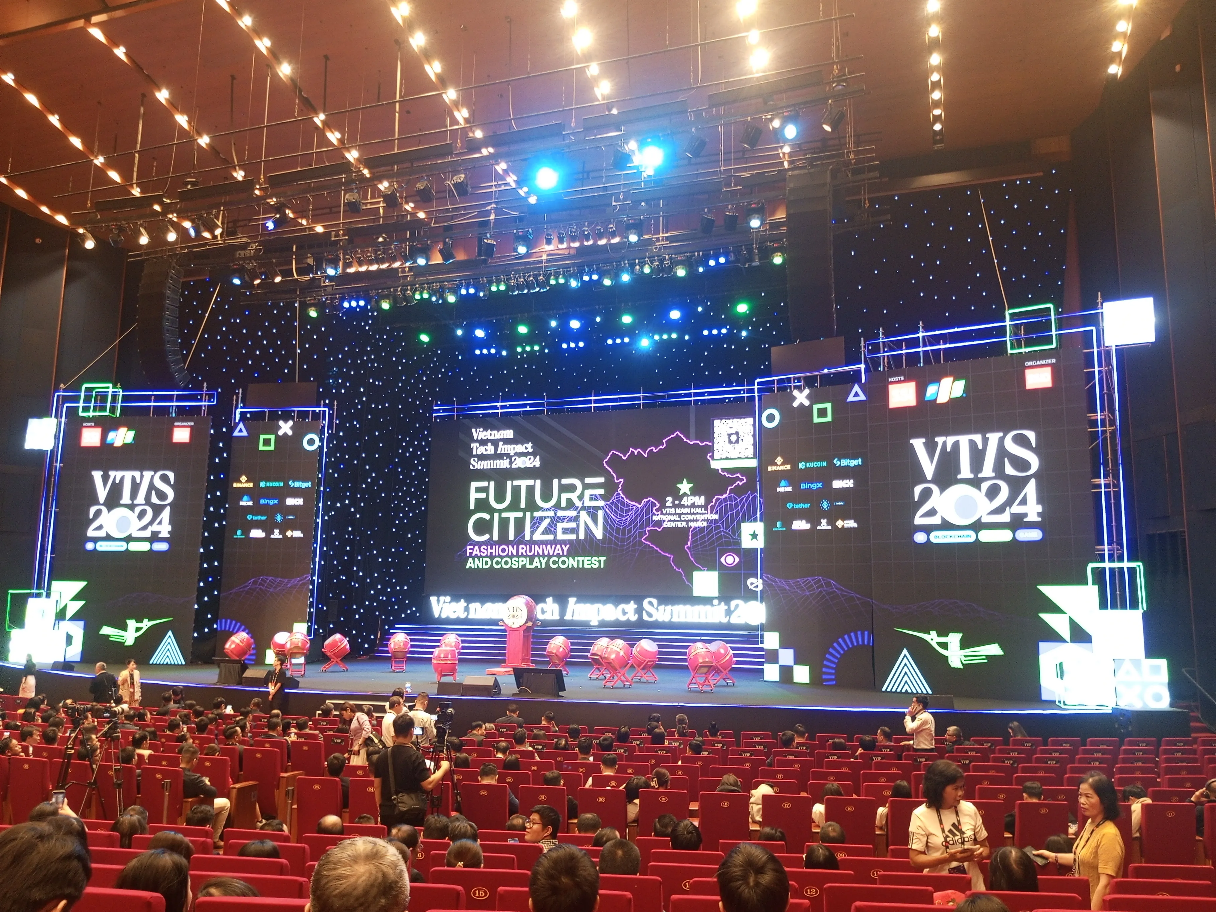 Khoảnh khắc 05